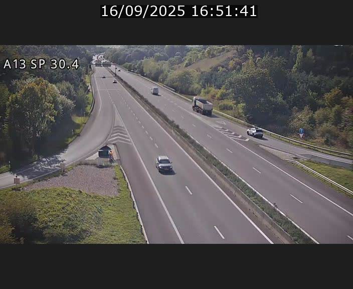 Traffic live webcam Luxembourg Altwies - A13 direction Luxembourg-ville - BK 30.4