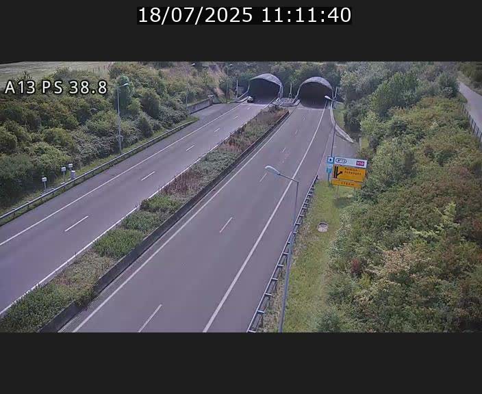 Webcam autoroute A13 à l'entrée ouest du tunnel Markusbierg à Schengen. Vue orientée vers Mondorf-les-Bains