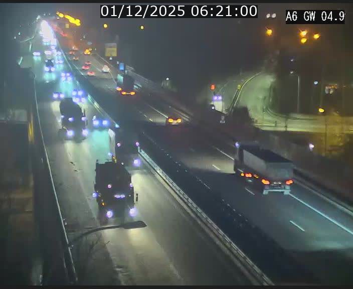Traffic live webcam Luxembourg Croix de Cessange - A6 - BK 4.9 - direction Belgique