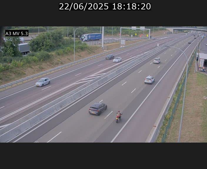 Webcam à l'Aire de Berchem au Luxembourg sur l'A3. Vue orientée vers la France