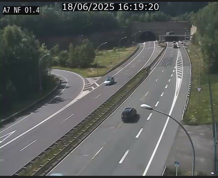 Caméra autoroute Luxembourg A7 - Echangeur Waldhaff - direction Tunnel Stafelter