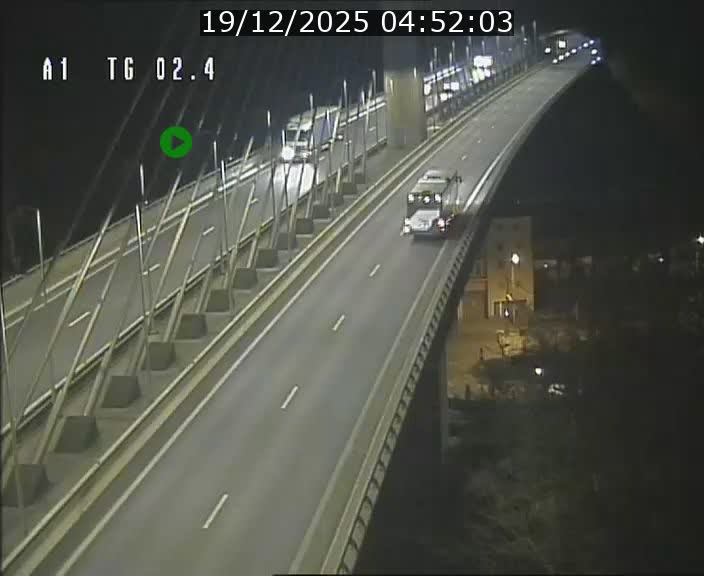 Traffic live webcam Luxembourg Sandweiler - A1 direction Luxembourg-ville - BK 2.4