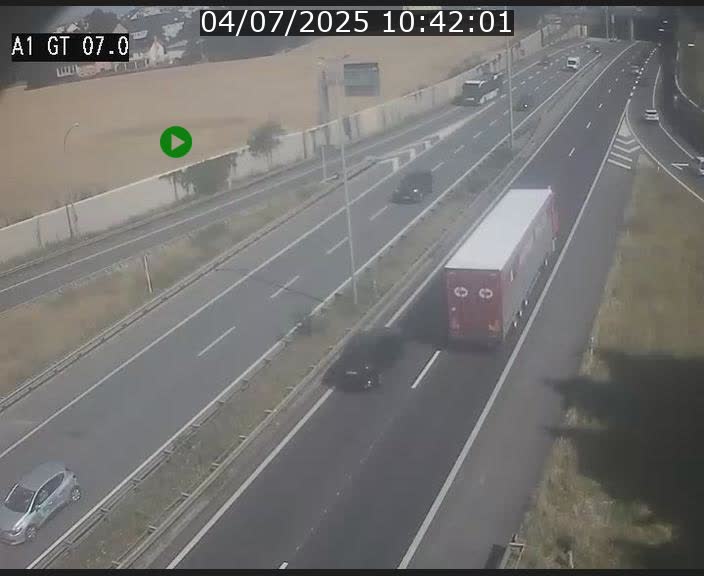 Traffic live webcam Luxembourg Cents - A1 direction Kirchberg - BK 7