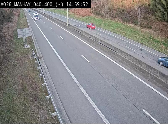Webcam autoroute A26/E25 à hauteur de Manhay, après la jonction avec la N651 en direction de Liège - BK 40.4