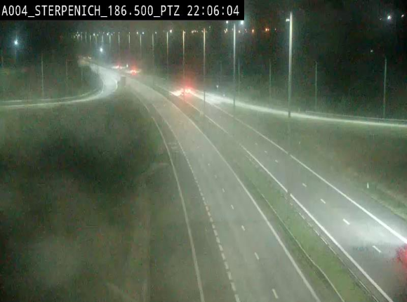 Webcam E411 à Sterpenich en Belgique près de la frontière du Luxembourg. Vue orientée vers Bruxelles