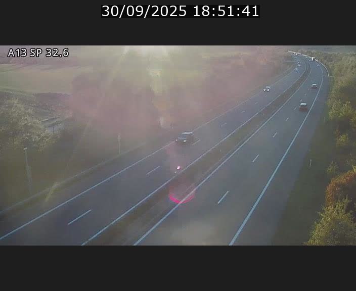 Webcam info trafic A13 à hauteur de Mondorf-les-bains. Vue orientée vers Altwies