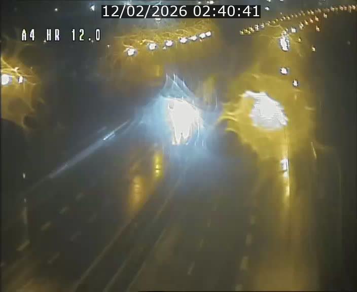 Traffic live webcam Luxembourg Jonction Foetz - A4 - BK 12.0 - direction Esch sur Alzette