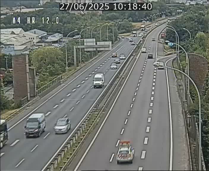 Traffic live webcam Luxembourg Jonction Foetz - A4 - BK 12.0 - direction Esch sur Alzette