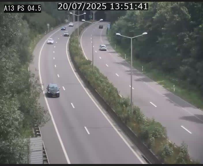 Traffic live webcam Luxembourg Differdange - A13 direction Esch-sur-Alzette - BK 4.5