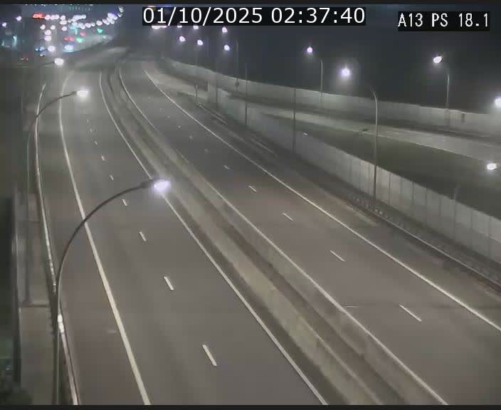 Traffic live webcam Luxembourg Dudelange - A13 direction Croix de Bettembourg - BK 18.1