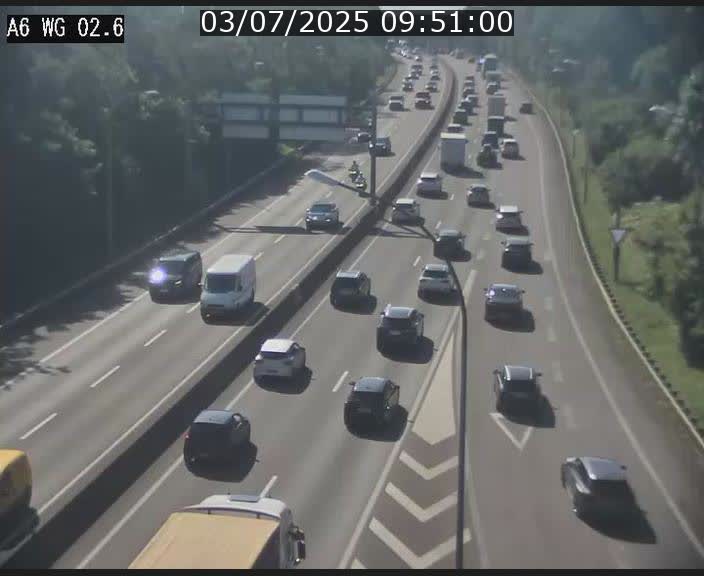Traffic live webcam Luxembourg Croix de Cessange - A6 - BK 2.6 - direction France/Allemagne