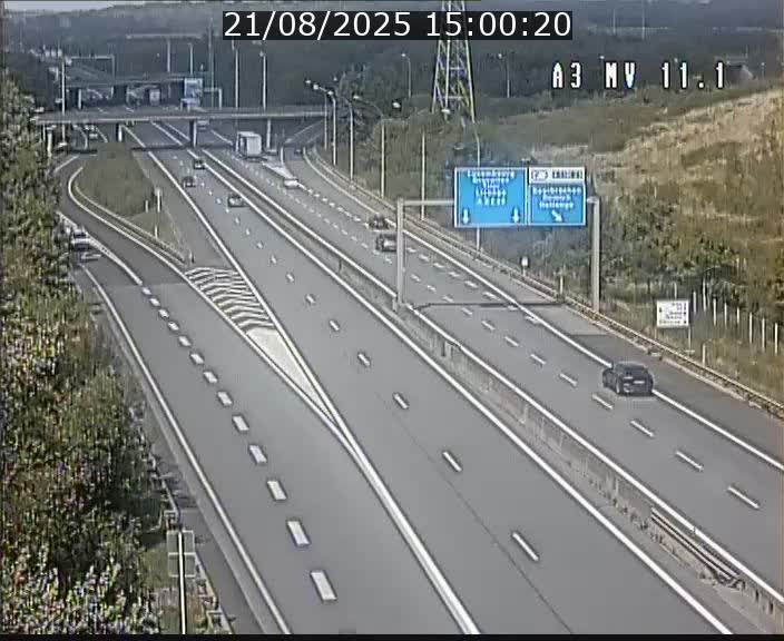 Traffic live webcam Luxembourg Croix de Bettembourg A3 - BK 11.1 - direction Luxembourg-ville