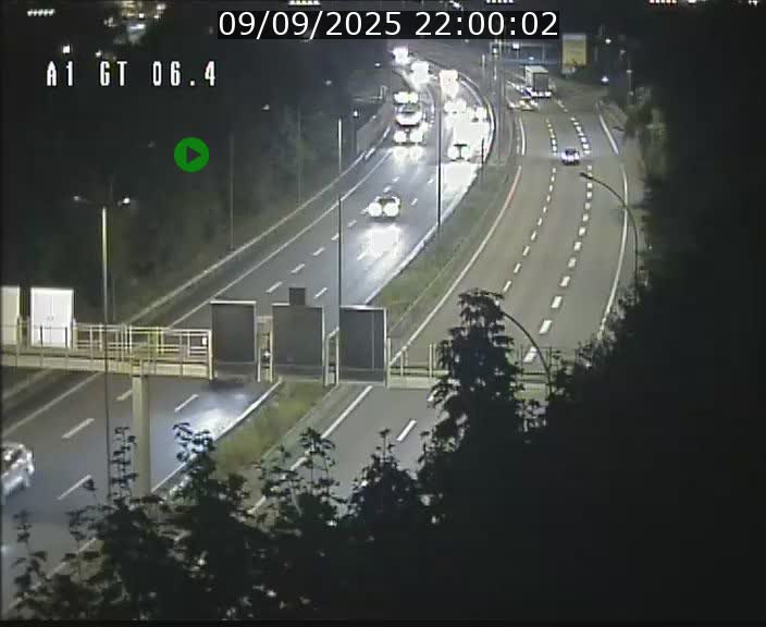Traffic live webcam Luxembourg Hamm - A1 direction Sandweiler - BK 6.4