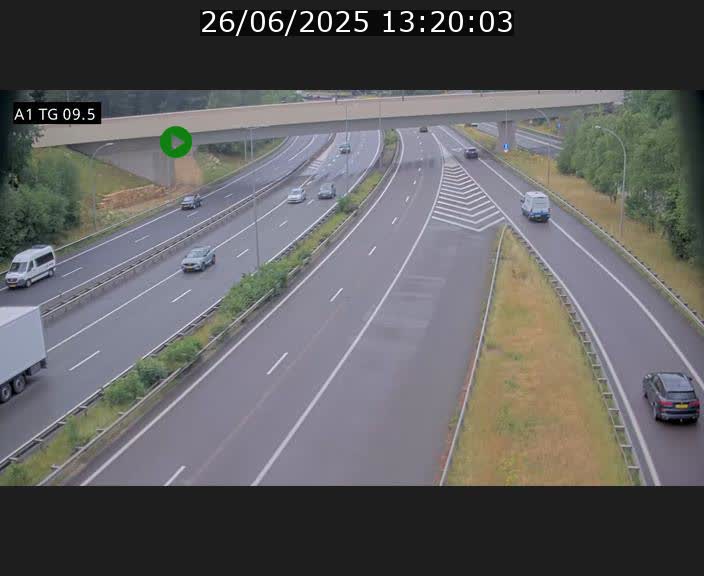 Traffic live webcam Luxembourg Jonction Grünewald - A1 direction Luxembourg-ville - BK 9.5