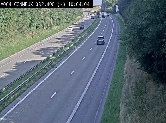 Webcam sur l'E411 avant les sorties 20 menant à Ciney, Dinant et Achêne. Vue orientée vers Namur