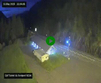 Webcam à l'entrée du tunnel du Somport, côté français, sur la N134, dans les Pyrénées, en direction de l'Espagne, à 1116 mètres d'altitude