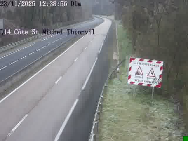 Webcam sur la D14, dans la côte Saint-Michel. Vue orientée vers Thionville