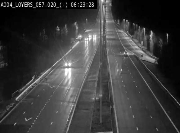 Webcam E411 au niveau du viaduc de Beez à Loyers, entre Champion et Warissoulx. Vue orientée vers Bruxelles
