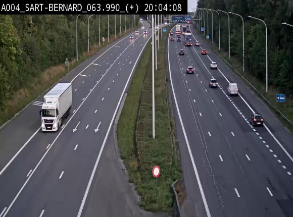 Webcam sur l'E411 à hauteur de la jonction avec la N4 à la sortie de Namur. Vue orientée vers Luxembourg