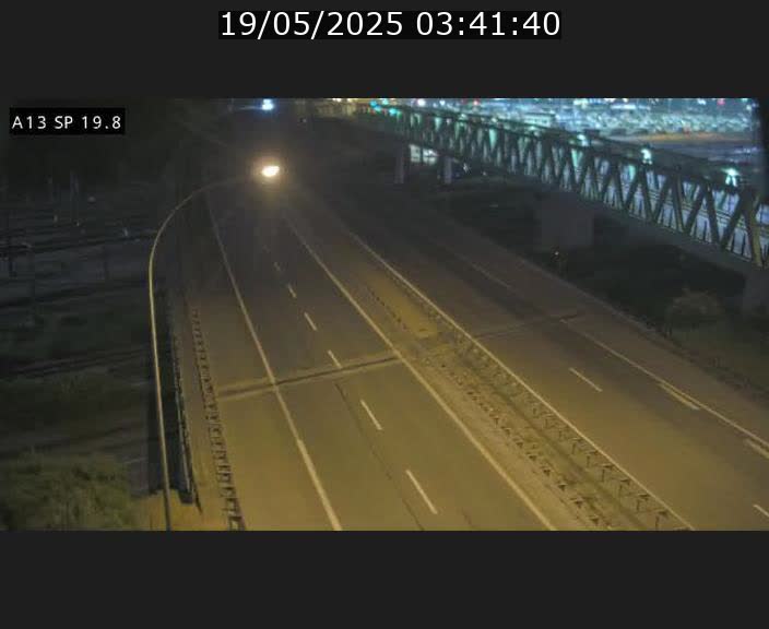 Traffic live webcam Luxembourg Croix de Bettembourg - A13 direction Esch-sur-Alzette - BK 19.8