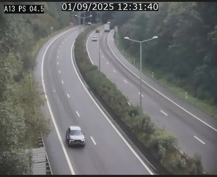 Traffic live webcam Luxembourg Differdange - A13 direction Esch-sur-Alzette - BK 4.5