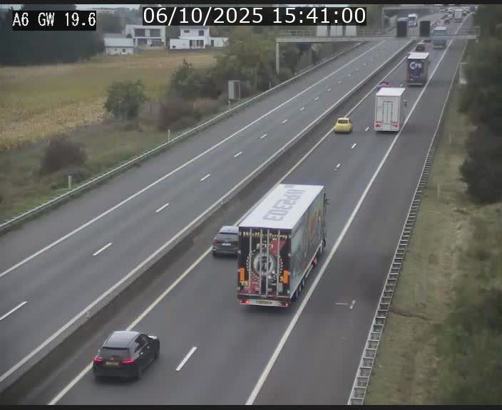 Traffic live webcam Luxembourg - Steinfort - A6 - BK 19.6 - direction Belgique