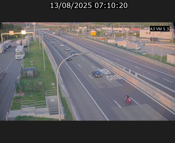 Traffic live webcam Luxembourg Aire de Berchem - A3 - BK 5 - direction France
