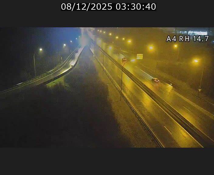 Traffic live webcam Luxembourg Jonction Lankelz - A4 - BK 14.7 - direction Luxembourg