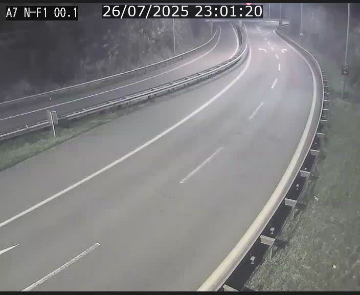 Webcam autoroute Luxembourg A7 située dans la sortie 1 Waldhof, vers la N11, avant le Tunnel Stafelter