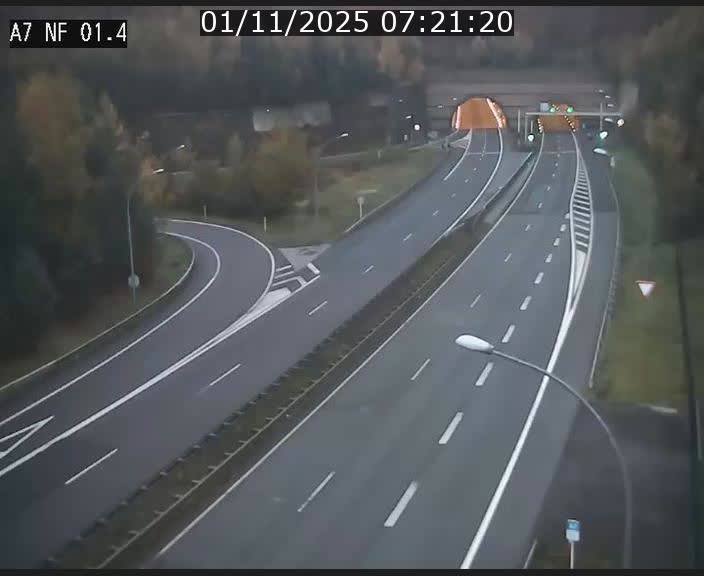 Caméra autoroute Luxembourg A7 - Echangeur Waldhaff - direction Tunnel Stafelter