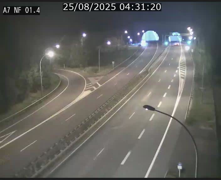 Caméra autoroute Luxembourg A7 - Echangeur Waldhaff - direction Tunnel Stafelter