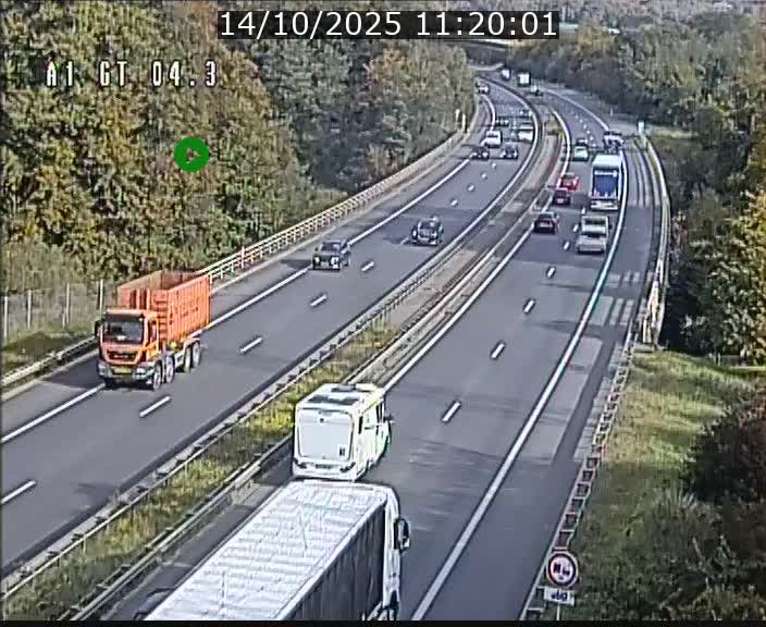 Traffic live webcam Luxembourg Itzig - A1 direction Sandweiler - BK 4.3