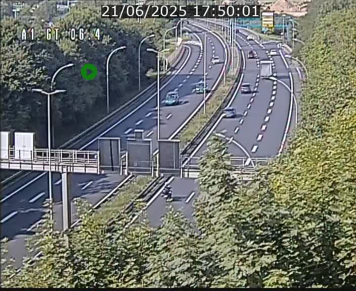 Traffic live webcam Luxembourg Hamm - A1 direction Sandweiler - BK 6.4