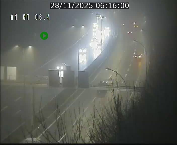 Traffic live webcam Luxembourg Hamm - A1 direction Sandweiler - BK 6.4