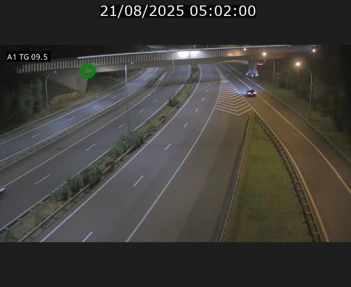 Traffic live webcam Luxembourg Jonction Grünewald - A1 direction Luxembourg-ville - BK 9.5