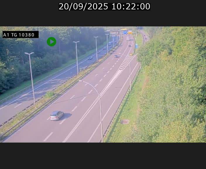 Traffic live webcam Luxembourg Senningerberg - A1 direction Luxembourg Kirchberg - BK 10.3