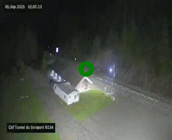 Webcam à l'entrée du tunnel du Somport, côté français, sur la N134, dans les Pyrénées, en direction de l'Espagne, à 1116 mètres d'altitude