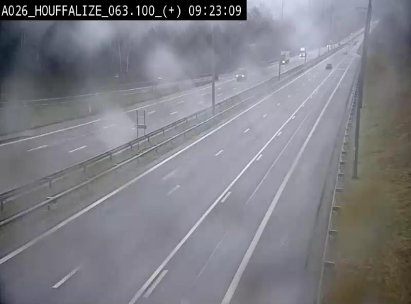 Webcam autoroute des Ardennes (E25/A26) à hauteur d'Houffalize. Vue orientée vers Baraque de Fraiture