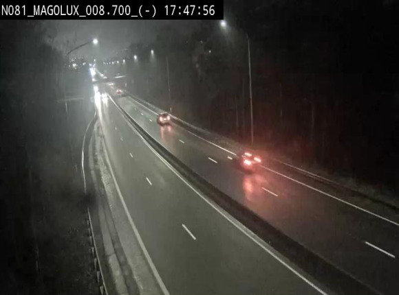 Webcam sur la N81 (E411) à hauteur de la jonction avec la N883. Vue orientée vers Arlon