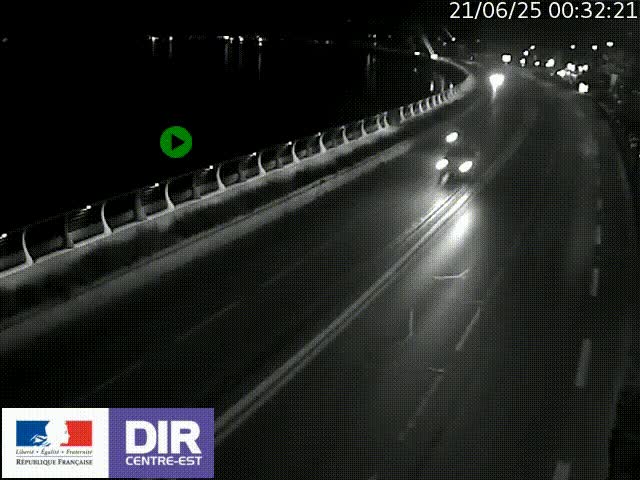 Webcam sur le quai Parjot à Vienne, aux Portes de Lyon, sur la Nationale 7, à la jonction avec le boulevard du Rhône-nord (D1407), caméra orientée vers Lyon