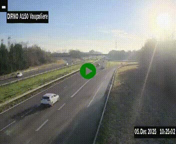 Webcam autoroute A150 à hauteur de La Vaupalière en périphérie de Rouen. Vue orientée vers Rouen