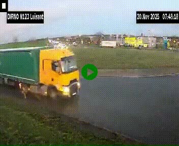 Webcam en périphérie de Chartres sur la N123, à hauteur de Luisant. Vue orientée vers Chartres