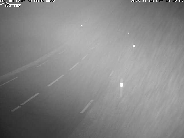 Webcam à 406 mètres d'altitude au niveau du col du haut du bois sur la RD32