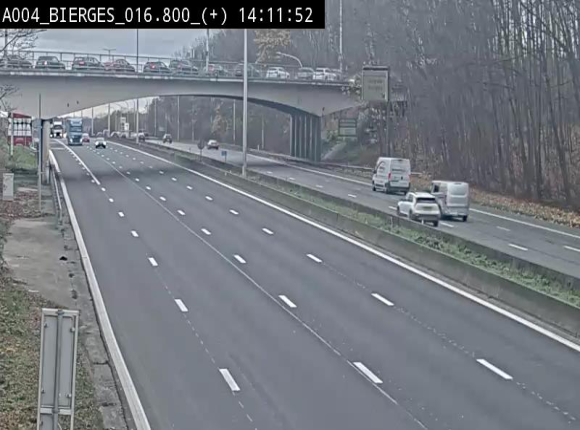 Webcam à Wavre, à hauteur de la sortie 5 Bierges. Vue orientée vers Namur