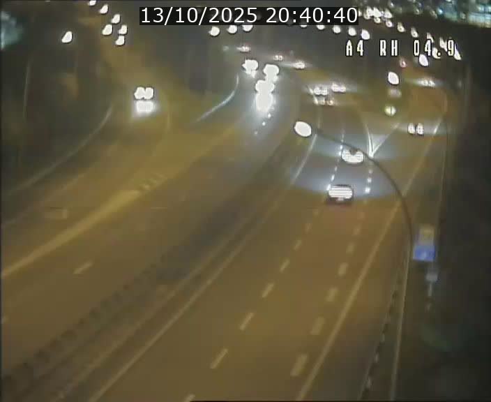 Traffic live webcam Luxembourg Leudelange - A4 - BK 4.9 - direction Luxembourg