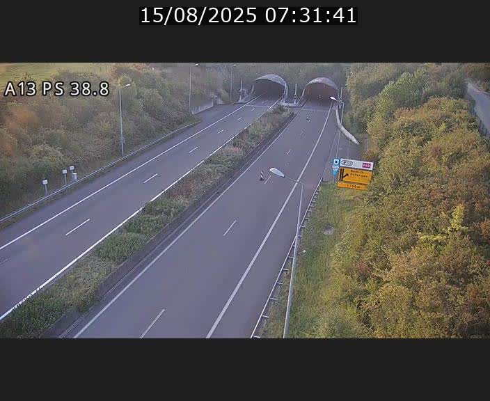 Webcam autoroute A13 à l'entrée ouest du tunnel Markusbierg à Schengen. Vue orientée vers Mondorf-les-Bains
