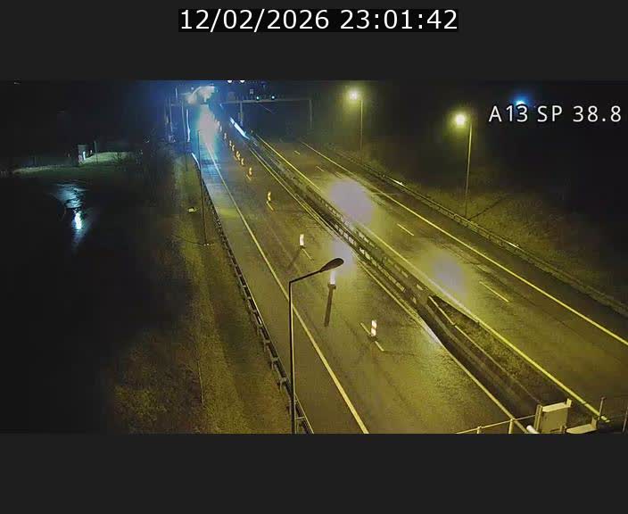 Webcam autoroute A13 à l'entrée ouest du tunnel Markusbierg à Schengen. Vue orientée vers le tunnel et l'Allemagne