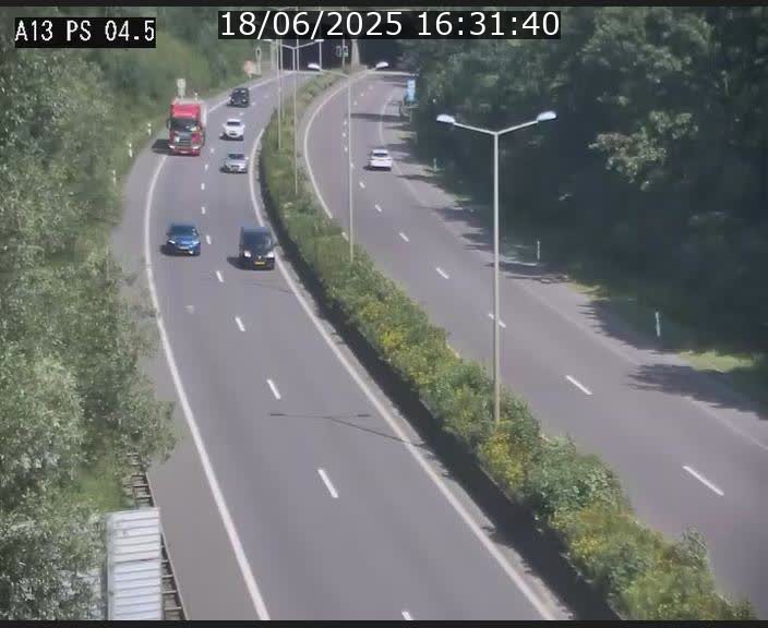 Traffic live webcam Luxembourg Differdange - A13 direction Esch-sur-Alzette - BK 4.5