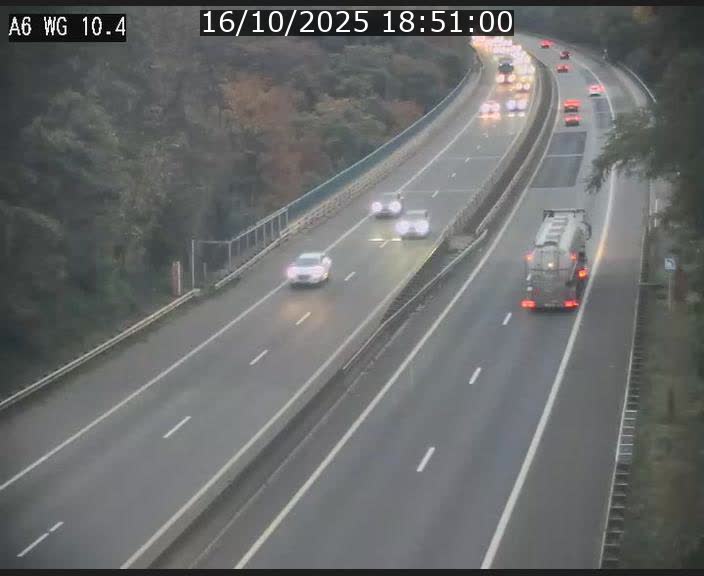 Traffic live webcam Luxembourg Mamer - A6 - BK 10.4 - direction Luxembourg/France/Allemagne