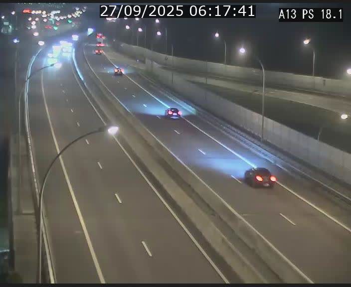 Traffic live webcam Luxembourg Dudelange - A13 direction Croix de Bettembourg - BK 18.1